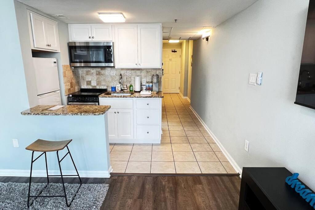 Ocean View Condo On The Beach! Myrtle Beach Exterior foto